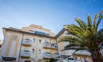 Hotel Luna Riccione e Aqua Spa Only Adults +12