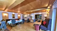 Landhaus Talblick- Boutique B&B-Pension-Gästehaus فنادق في Bad Liebenstein