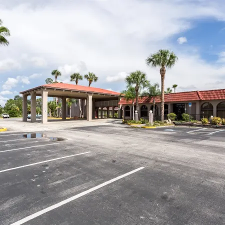 Motel 6 Spring Hill, FL - Weeki Wachee