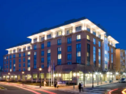 Hilton Garden Inn  Arlington Shirlington Hotels near Air Force Memorial