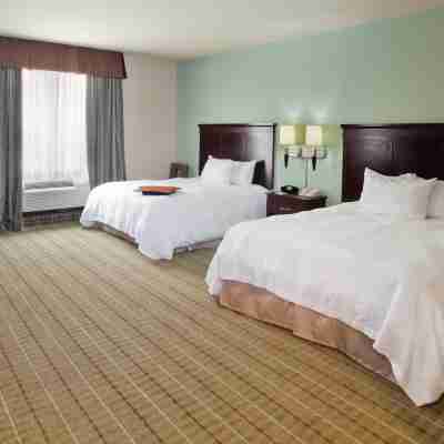 Hampton Inn Gonzales Rooms