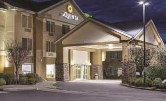 La Quinta Inn & Suites by Wyndham Central Point - Medford