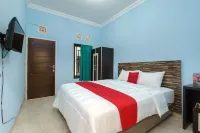 RedDoorz Syariah @ Mora Garden Bungo Hotels in Bungo Dani