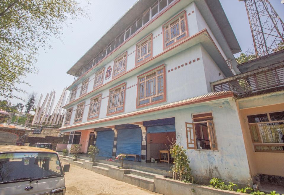 OYO Dream Lodge - Housity