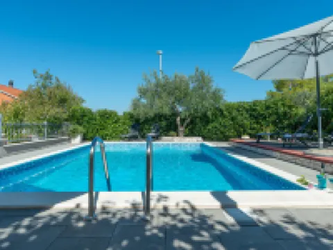 Otavia Hotels in Bilice