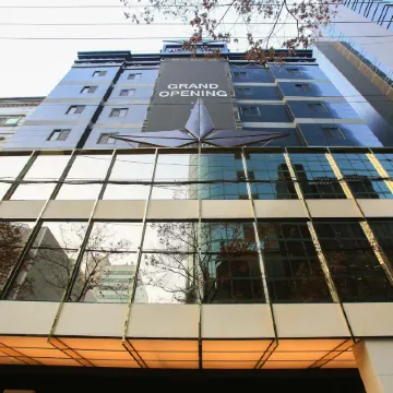 Hotel Star Premier Yeoksam Отели рядом с достопримечательностью «Станция метро Cheongdam»