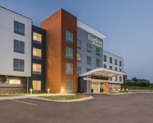 Fairfield Inn & Suites Albertville Hotels in Marshall County