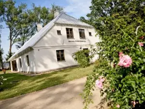 Zyplių Dvaro Oficina Viešbutis