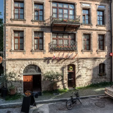 Boutique Hotel Palea Poli