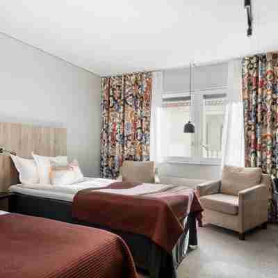 Best Western Plus John Bauer Hotel Rooms