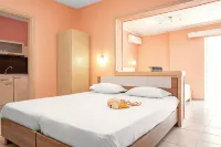Ouzas Luxury Hotel