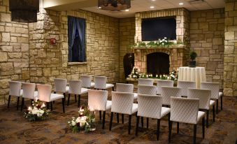 The Oread Lawrence, Tapestry Collection by Hilton