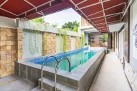 Homestay Tentrem Ayem - Kolam Renang