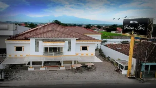 Salam Asri Hotel Hotels in Kudus Regency