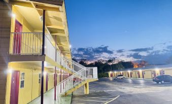 Royal Inn