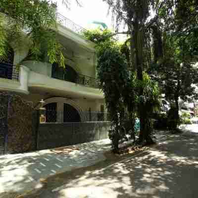 Namastey Homes 221 Hotel Exterior