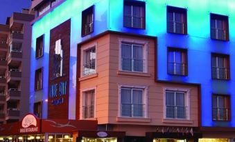 Blue City Boutique Hotel - Housity