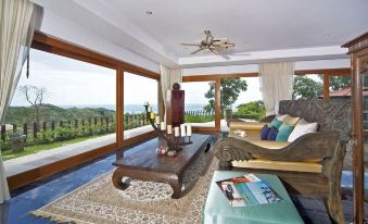 Baan Phuttarak - Seaview Private Villa