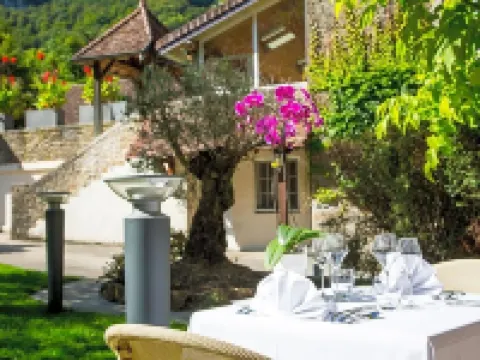 Castel Damandre Hotels in Jura