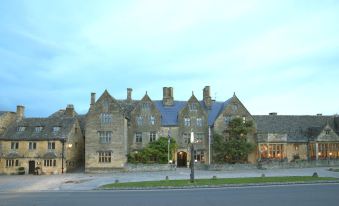 The Lygon Arms - an Iconic Luxury Hotel