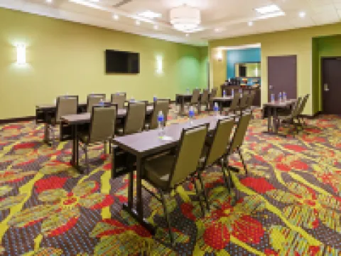 แฟร์ฟิลด์ อินน์แอนด์สวีทส์ บายแมริออท ออสตินนอร์ทเวสต์/รีเสิร์ชบูเลอวาร์ด โรงแรมในออสติน