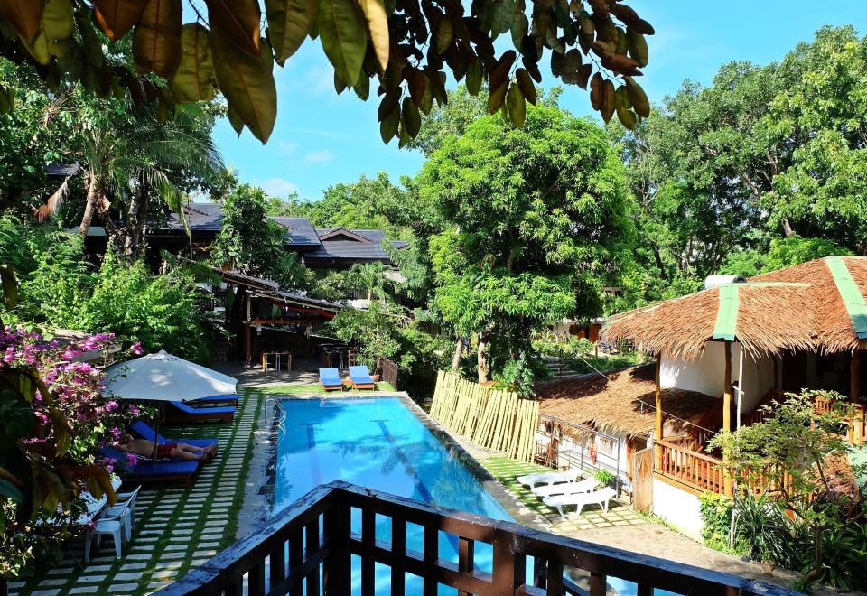 더 스트랜드 보라카이 수영장