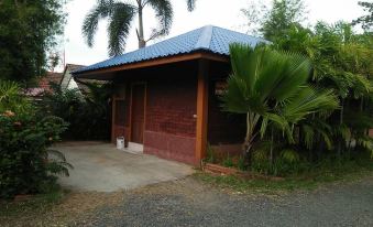1. 찻피만 리조트 ..
