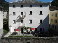 Historic Hotel Albrici Hotels in Poschiavo