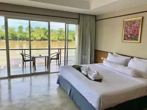 ห้องสุพีเรียร์เตียงแฝดพร้อมวิวแม่น้ำ