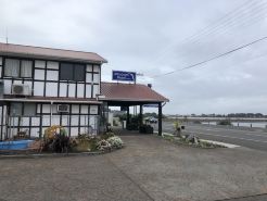 Albatross Motel