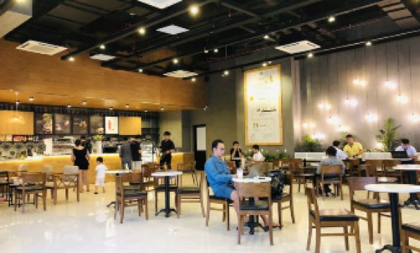 2. 사이공 시리우스..