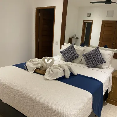 3 Monkeys Lembongan Studio Apartments โรงแรมใกล้จุดดำน้ำ Blue Corner
