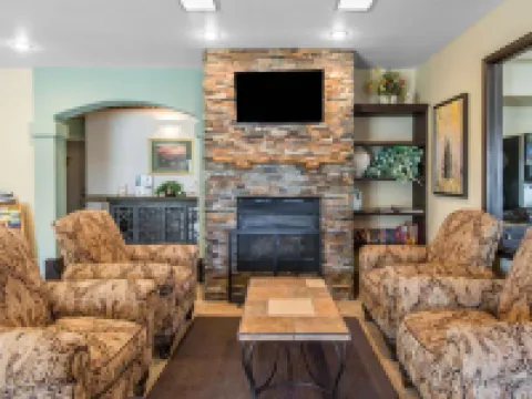 Baymont by Wyndham Loveland/Fort Collins Area Hotels in Loveland