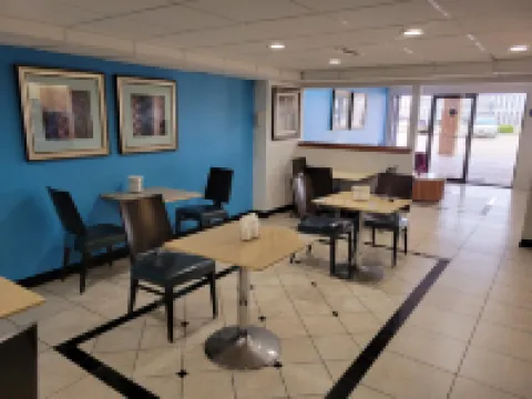 伍德沃德戴斯酒店 伍德沃德縣酒店