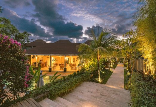 4. 라 베르수즈 리..