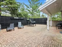 "Laurin" - 600m from the Sea - parking