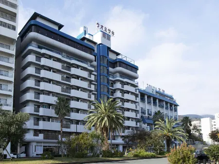 Uomisaki Hotel Отели рядом с достопримечательностью «ACAO FOREST»