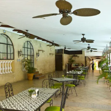 Montebello Villa Hotel Cebu