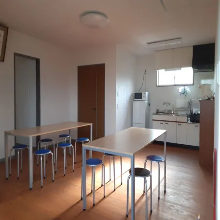 Guest House 'Yachabo' Отели в г. Тацуго