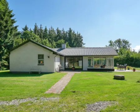 "Marsa" - 1.5km from the Sea Hotels in Hjorring