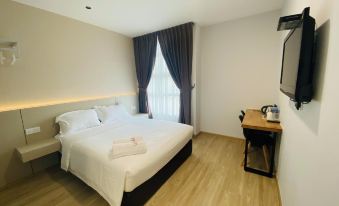Hotel U and Me