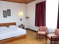 Ambun Suri Hotel Hotels in Bukittinggi