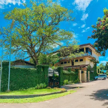 Mabini Hotel