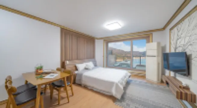 Maremonte Pension โรงแรมใน