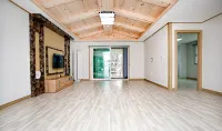 Taean Mongsanpo Beach Pension