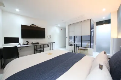 Two Nights Business Hotel