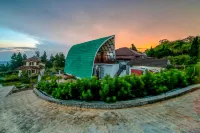 Eriyana's Villa Các khách sạn ở Cisaat