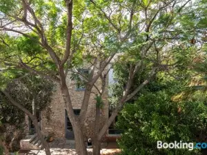 Bratsera Boutique Hotel