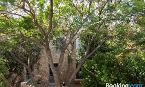 Bratsera Boutique Hotel