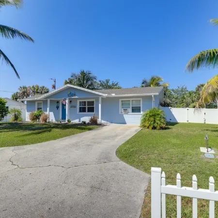1 Mi to Anna Maria Island Pet-Friendly Retreat